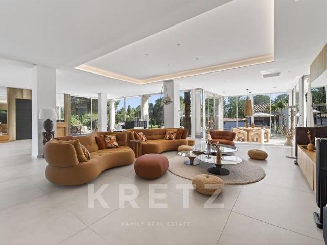 Propriété d’exception dans un environnement naturel rare et. 658m² Montpellier