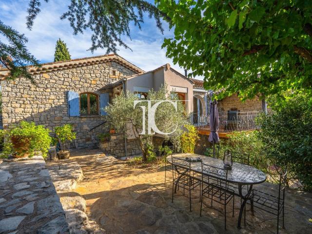 Propriété D’Exception Du XVIIIe Siècle – Vue Panoramique – 2. 163m² Les Vans