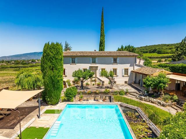Propriété d’exception en Drôme Provençale – À 10 minutes de. 500m² Valréas