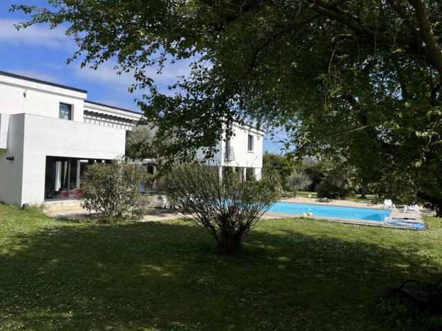 Propriété privée d'exception aux portes de l'Île de Ré