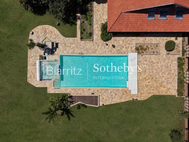 Propriété d'exception à proximité du golf et de l'océan 630m² Capbreton