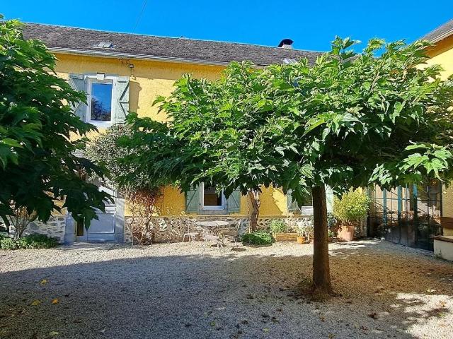 Propriete D'exception Au Pied Des Pyrenees Bearnaises 416m² Oloron Sainte Marie
