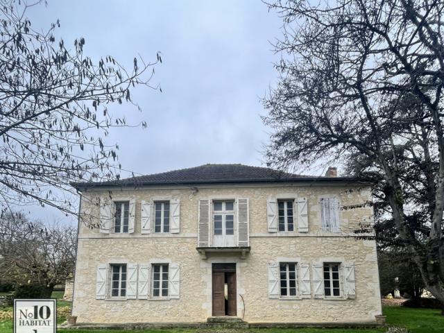 Propriété d'Exception Maison de Maître à Réinventer Dép
