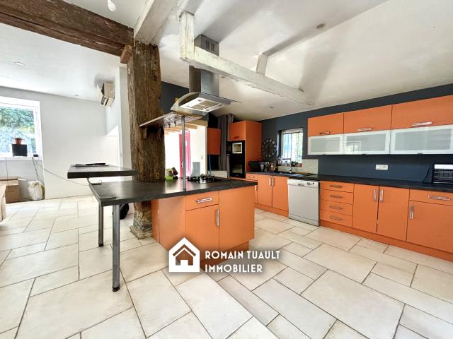 Propriété de 208 m2