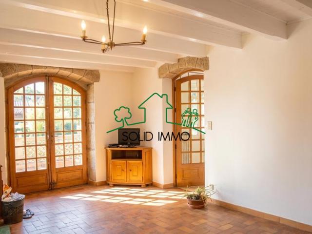 Propriété de 266 m2 sur la commune d'Aizac 07530
