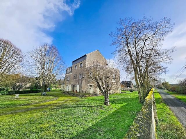 Propriete de 2 habitations sur parc clos de murs 290m² Saumur