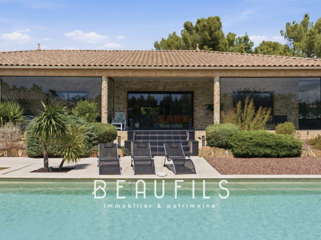 Propriété de 510m2 à 15 minutes de Narbonne 435m² Narbonne