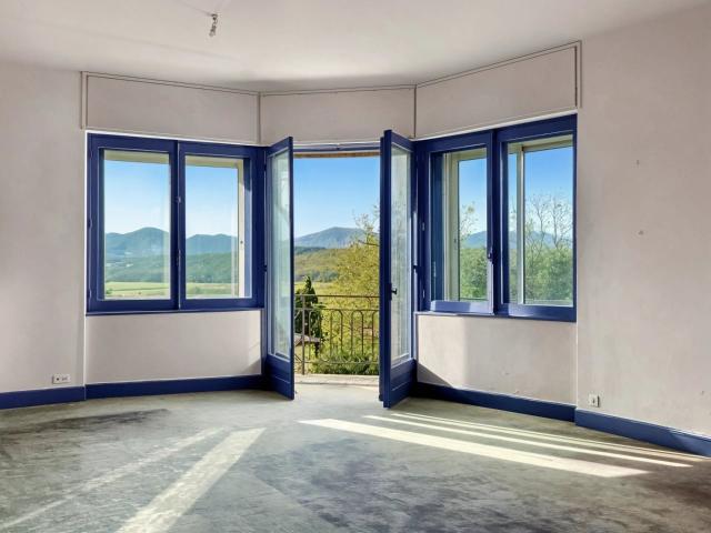 Propriété de 670 m² sur le golf de Chantaco à Saint Jean de Luz