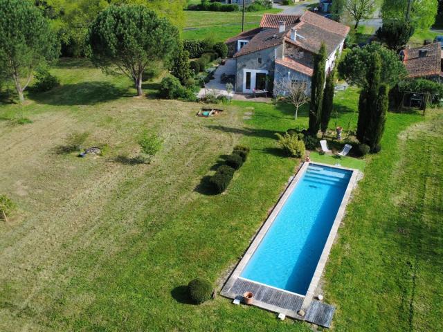 Propriété de caractère à 5 minutes de Bellac avec cadre natu. 176m² Bellac