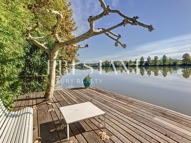 Propriété de caractère proche de Bayonne 415m² Saint Laurent de Gosse