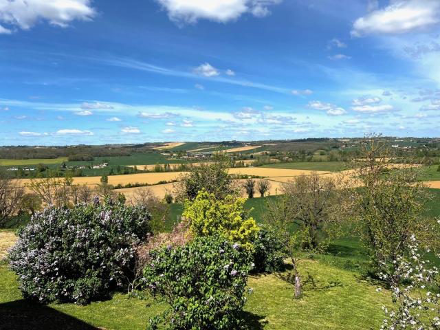 Propriété de caractère sur 3,98 hectares 241m² Lombez