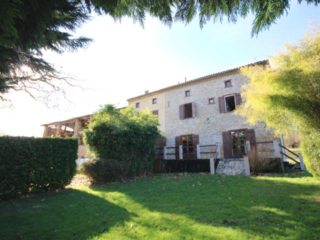 Propriété de caractère 181m² Dun