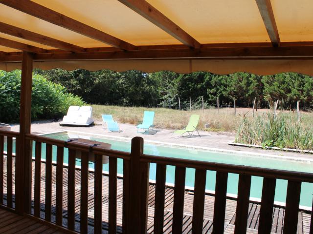 Propriété de caractère 380 m2 2.6 ha Piscine Dépendances Gers
