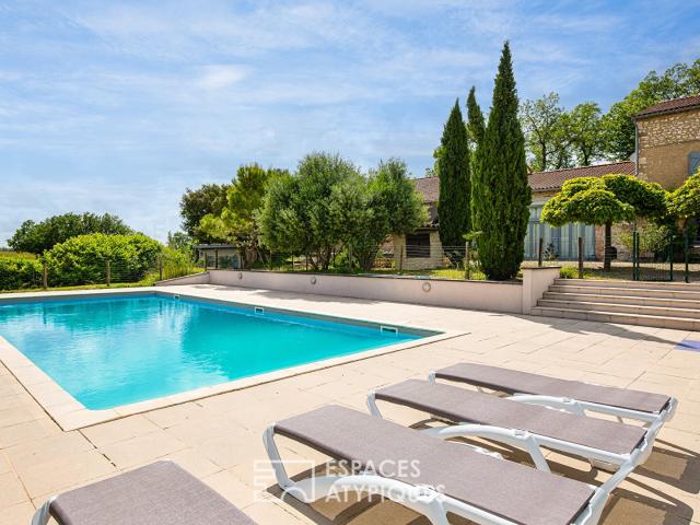 Propriété de charme avec gîtes et réception en plein vignobl. 655m² Gaillac