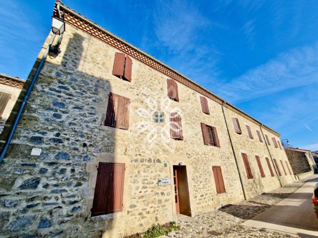 Propriété de charme dans l'un des Plus Beaux Villages de Fra