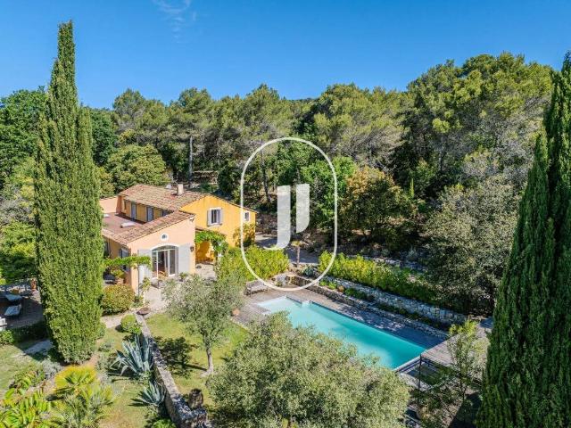 Propriété de charme d'exception à vendre: l’art de vivre pa. 230m² La Bastide des Jourdans