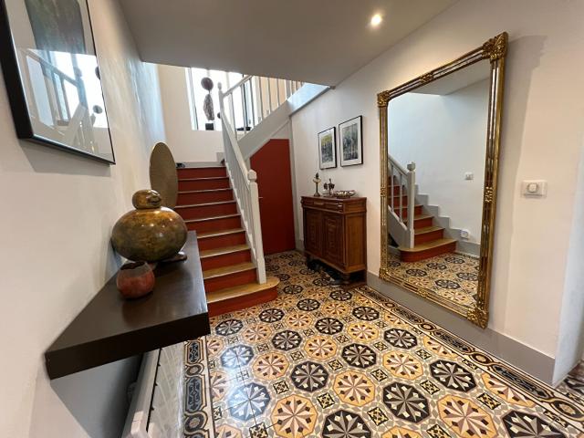 Propriété de charme entièrement restaurée Prestations de q. 149m² Lalbenque