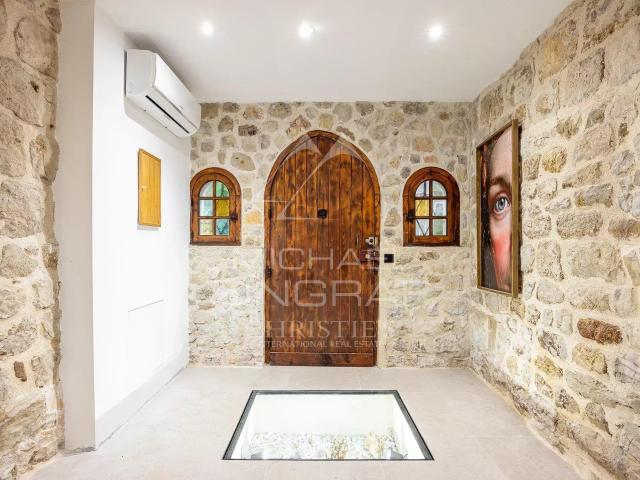 Propriété de charme – Vieil Antibes – À quelques pas des rem. 75m² Antibes