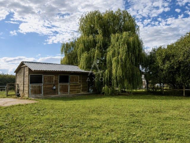 Propriété de charme – 1,6 hectare – 190 m² 191m² Orbec