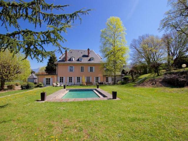 Propriété de charme 4 mn centre ville Chambéry