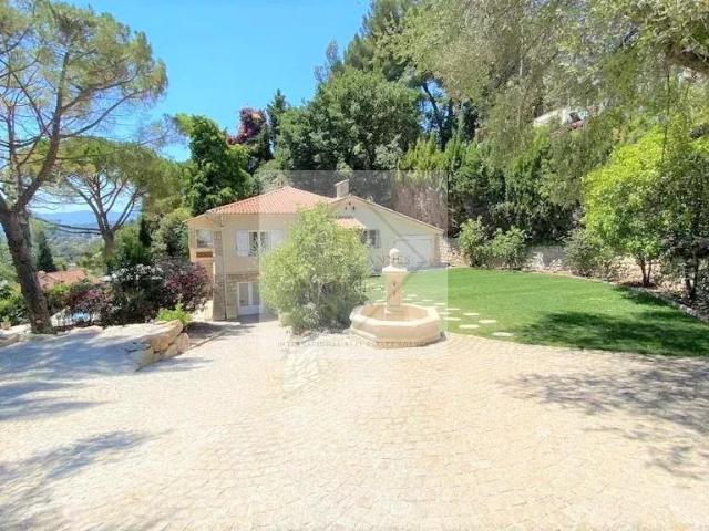 Propriété de Prestige au Cœur de Mougins 220m² Mougins