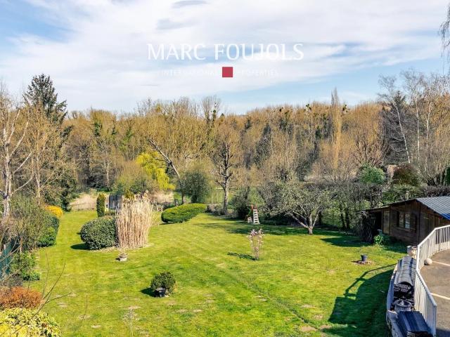 Propriété en Pierre du Xviii ème entièrement rénovée 380m² Gouvieux