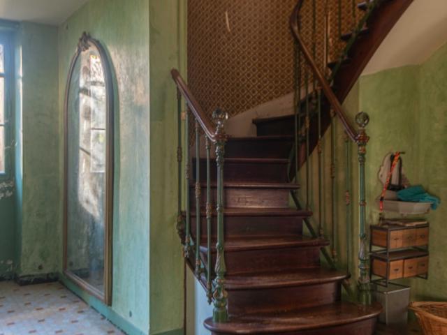 PROPRIETE EN PIERRE 18 EME 280 M2 3 HA RARE