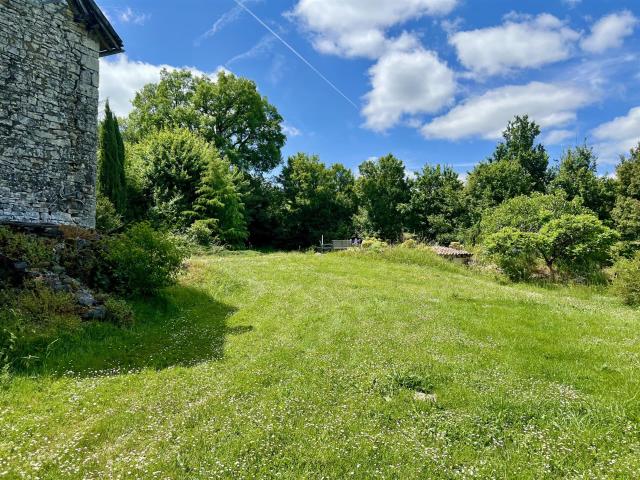 Propriété en pierre 220m2 220m² Martiel