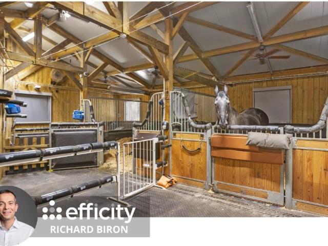 Propriété équestre 665m² Fox Amphoux