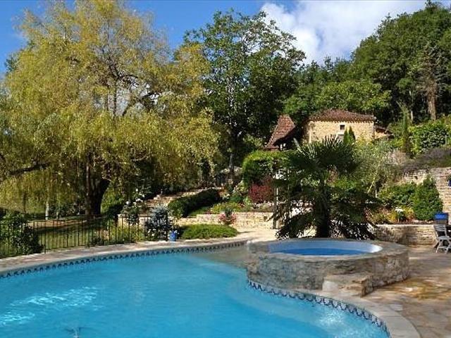 Propriété exceptionnelle 'clefs sur porte' 322m² Puy l'Evêque