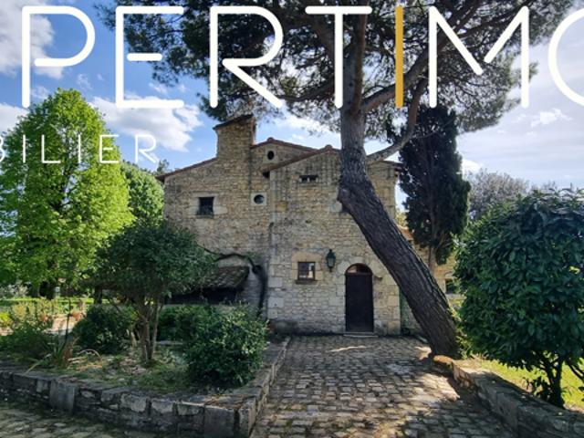 PROPRIETE EXCEPTIONNELLE BORDS DE VIENNE