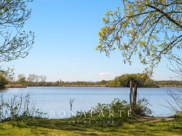 Propriété Exceptionnelle Dans La Dombes 118 ha De Prairies. 310m² Lapeyrouse