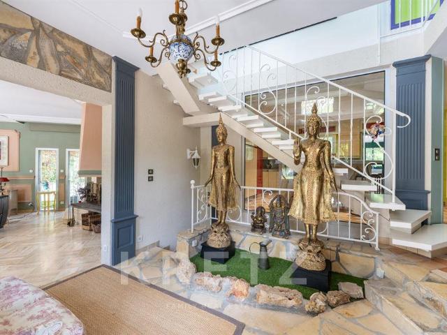 Propriété familiale avec piscine 308m² Longpont sur Orge