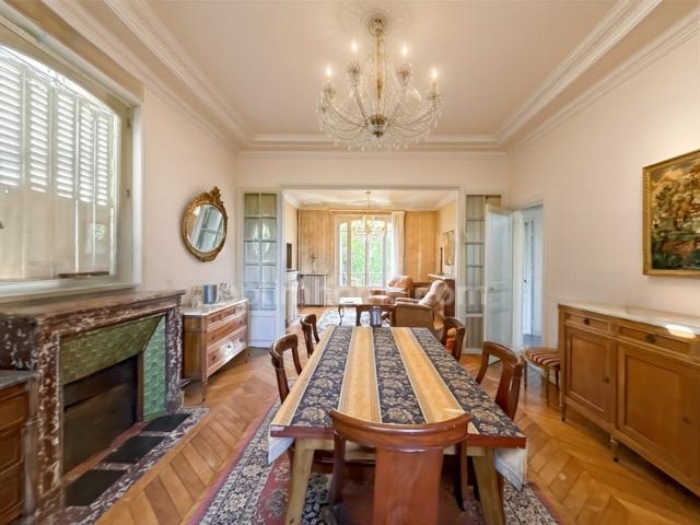 PROPRIETE MAISON BOURGEOISE D'EXCEPTION 10 PIECES 220 m2 TERRAIN 2500 m2