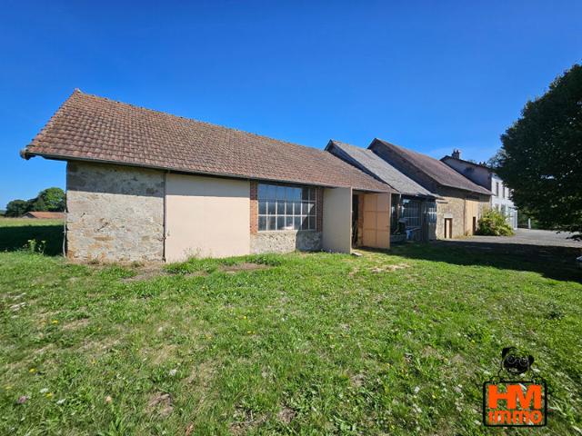 Propriété Maison 140m² + grange + hangar + Forge + 1 HA Terrain