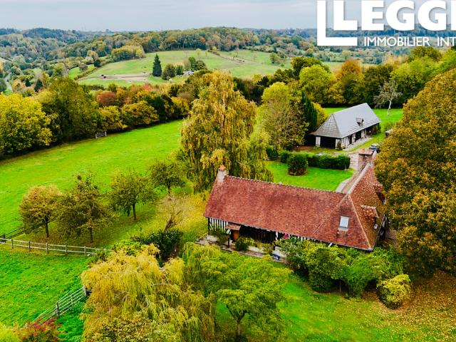 Propriété normande équestre d’exception aux portes de Lisieux – 220 m² sur 3 hectares 30 minutes de DEAUVILLE