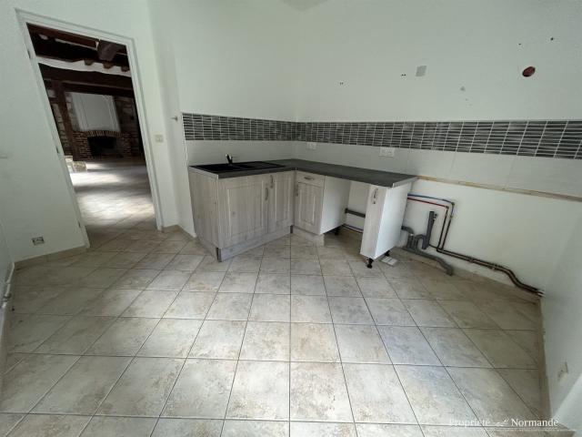 Propriété Normande Proche Des Commerces 310m² Pont Audemer