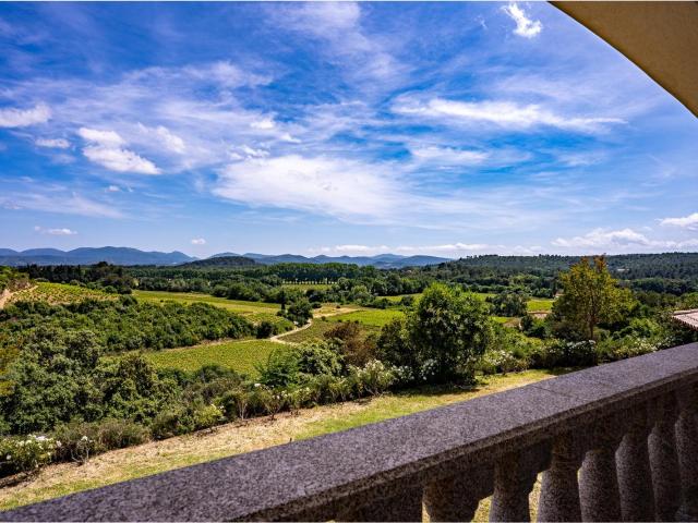 Propriete Neo Provencale 6 Pieces 190 M2 La Motte 188m² La Motte