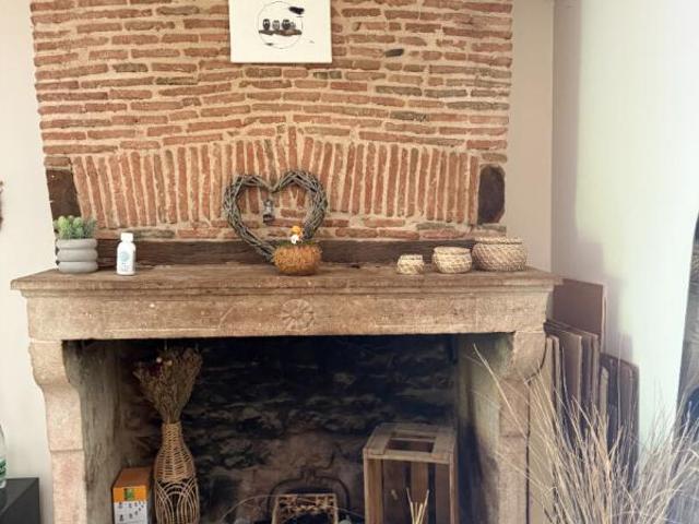 PROPRIETE SUPERBE ET ORIGINALE