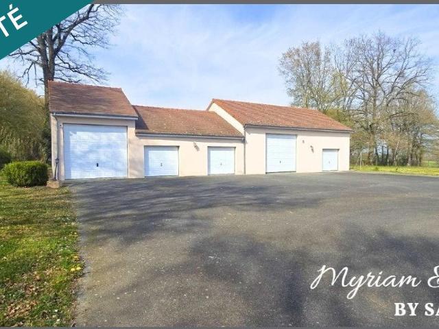 Propriété Maison Plain pied 4 Chambres Garages Piscine 2 hec. 190m² Dun le Palestel