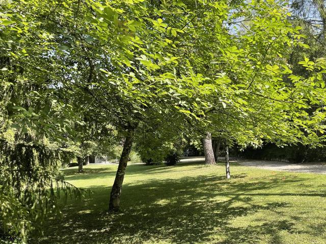 Propriété rare et exceptionnelle: moulin à eau magnifiqueme. 260m² Monflanquin