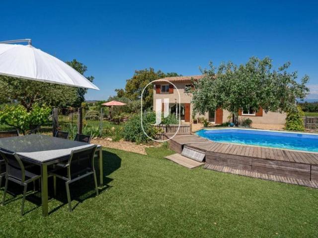 Propriété récente entourée de vignes à vendre à La Garde Fre. 160m² La Garde Freinet