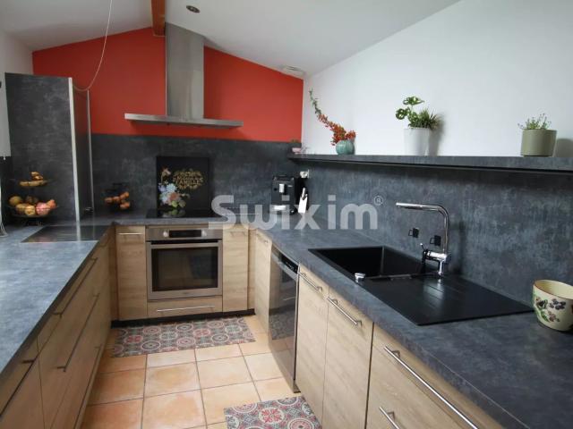 Propriété remarquable, proximité Vienne 206m² Saint Cyr Sur Le Rhône
