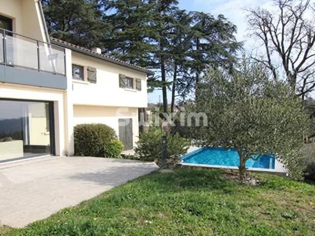 Propriété remarquable, vue panoramique 275m² Vienne