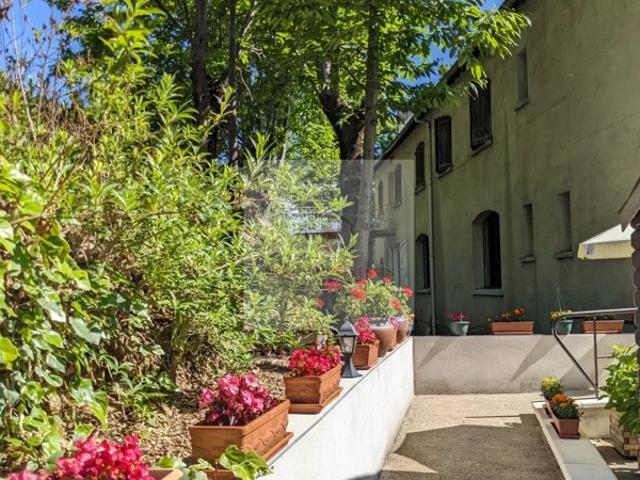 Propriété restaurant de 480 m², vue imprenable