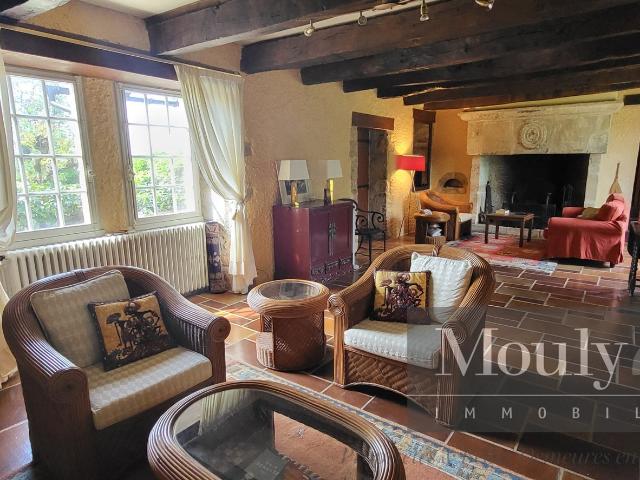 Propriete Typique Du Quercy Du XIXe Siecle Sur 1,5 Hectares 220m² Esclauzels