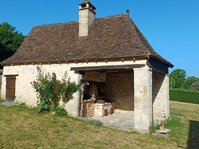 Propriete/Gites 6 hectares, Proche de Thenon 24 314m² Thenon
