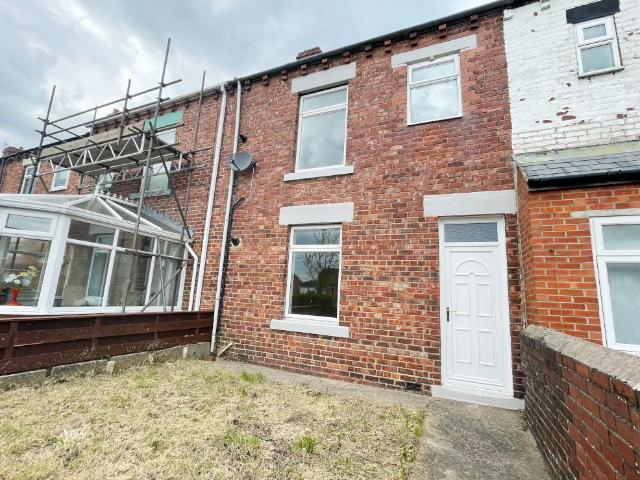 Prospect Terrace, New Kyo, Stanley, County Durham DH9, 2 bed flat to rent, £500 pcm | PrimeLocation