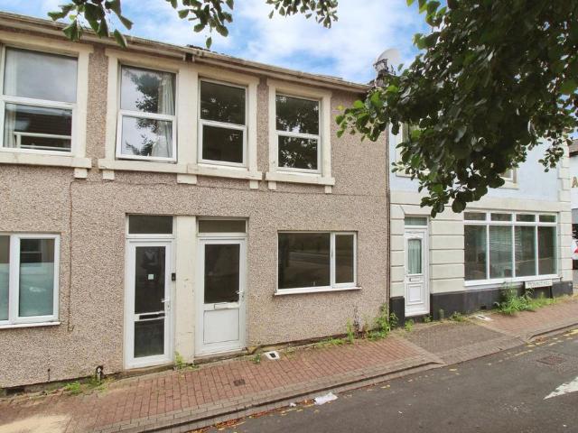 Prospect Hill, Swindon SN1 2 bed terraced house to rent £1,000 pcm £231 pw