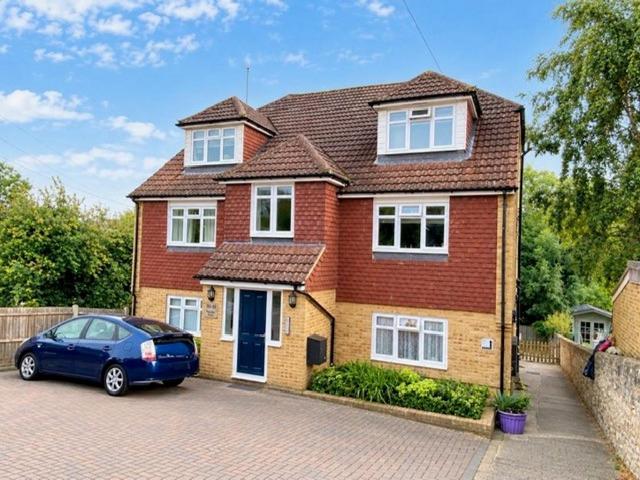 Prospect Place, Maidstone, ME16 1 bed flat to rent £1,100 pcm £254 pw